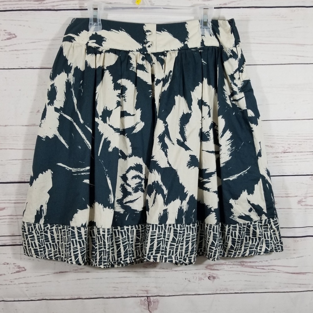 Women's St. John's Bay skirt